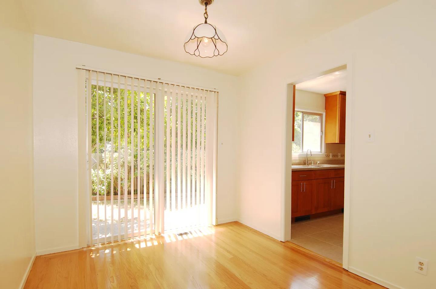 906-908 Haddon Drive