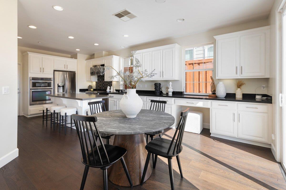 3513 Bering Drive