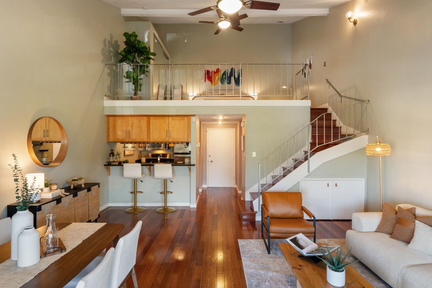 707 Fathom Drive 208