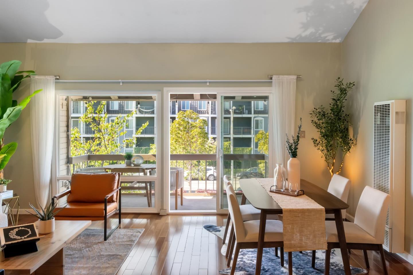 707 Fathom Drive 208