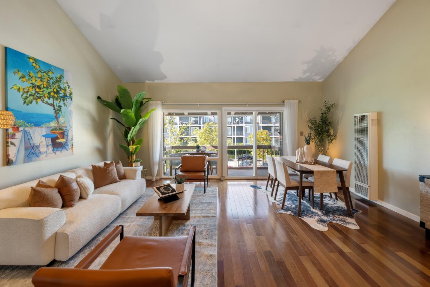 707 Fathom Drive 208