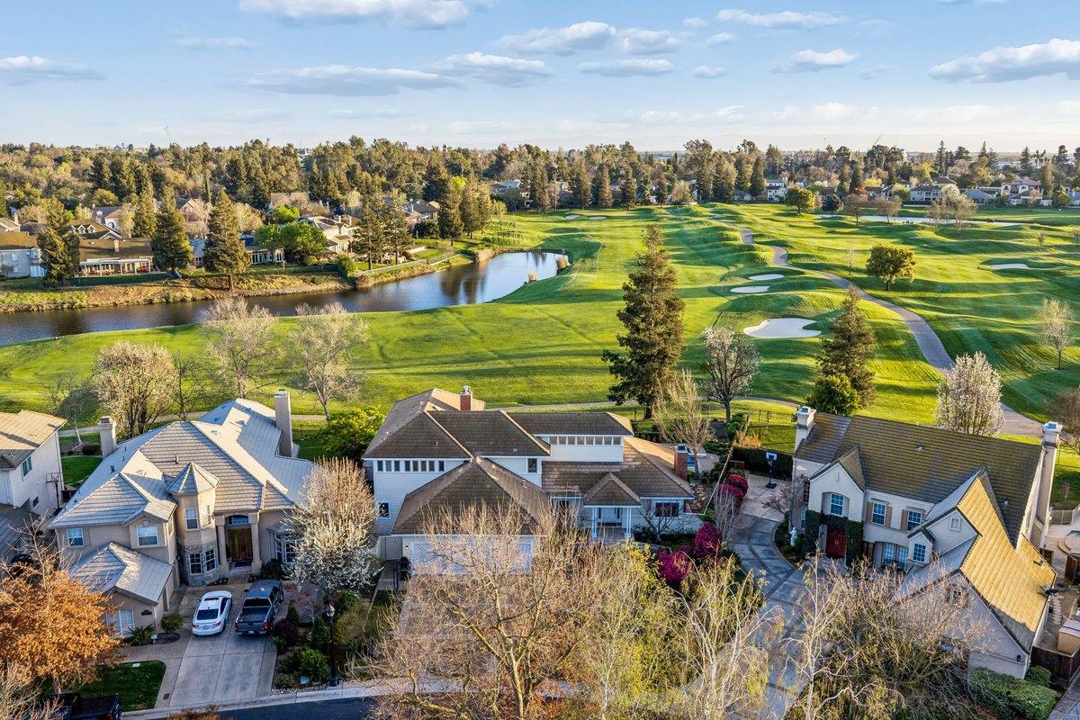 3756 Gleneagles Drive