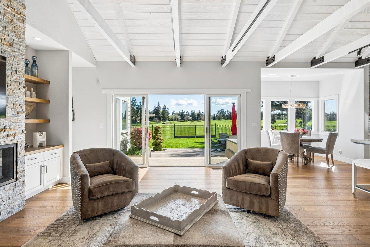 3756 Gleneagles Drive