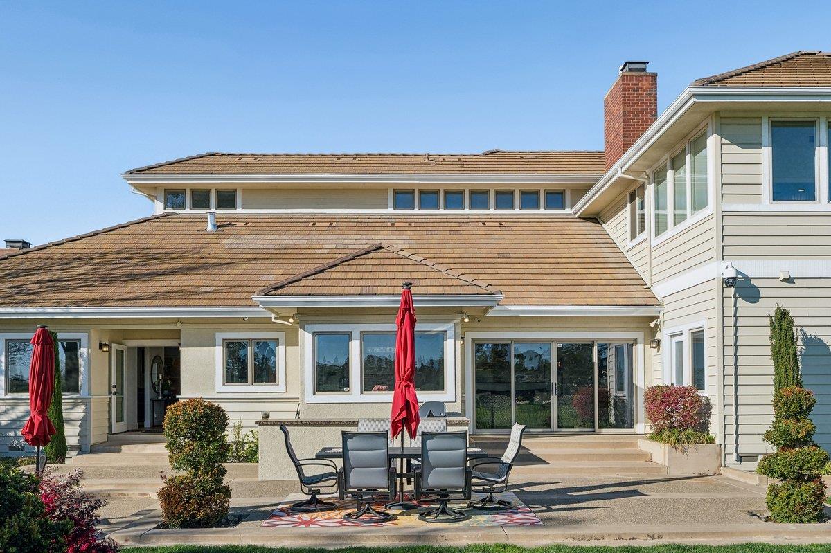 3756 Gleneagles Drive