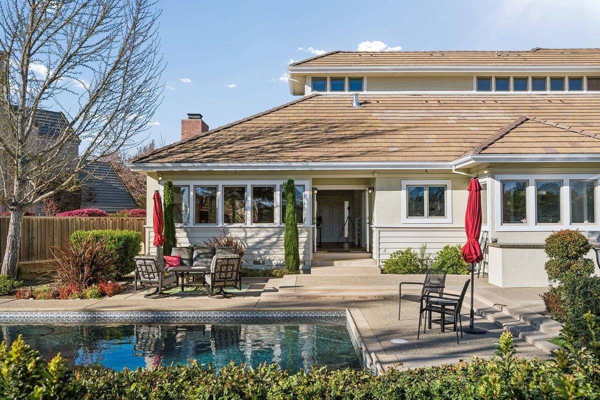 3756 Gleneagles Drive