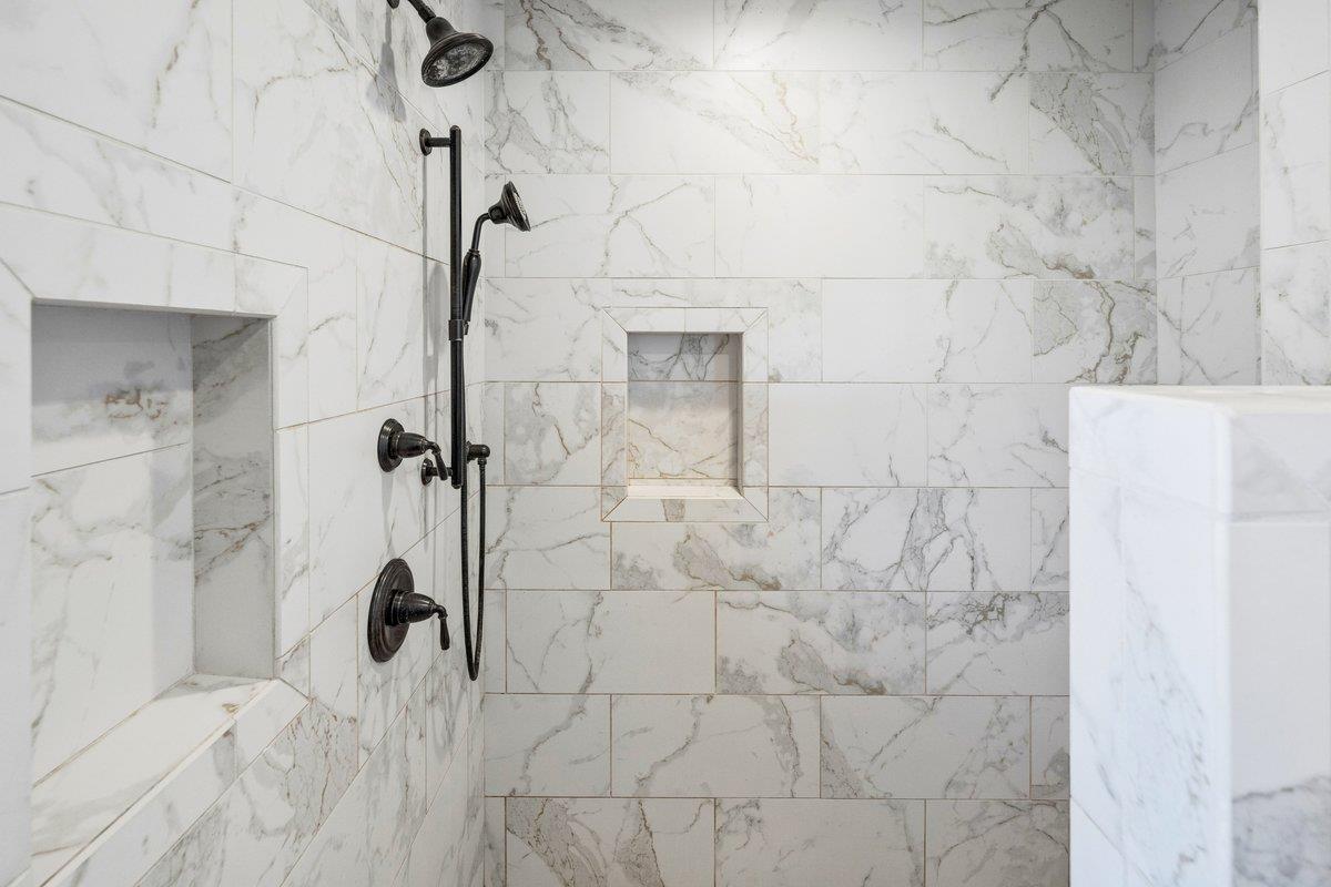 3756 Gleneagles Drive