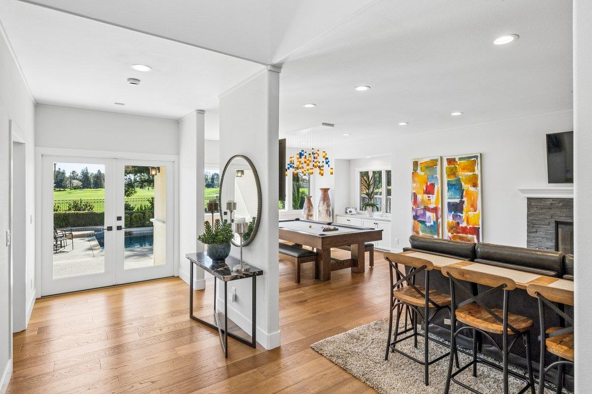 3756 Gleneagles Drive