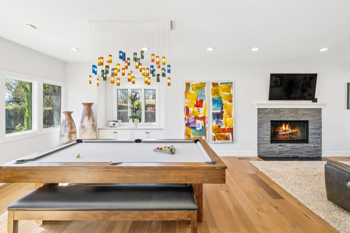 3756 Gleneagles Drive