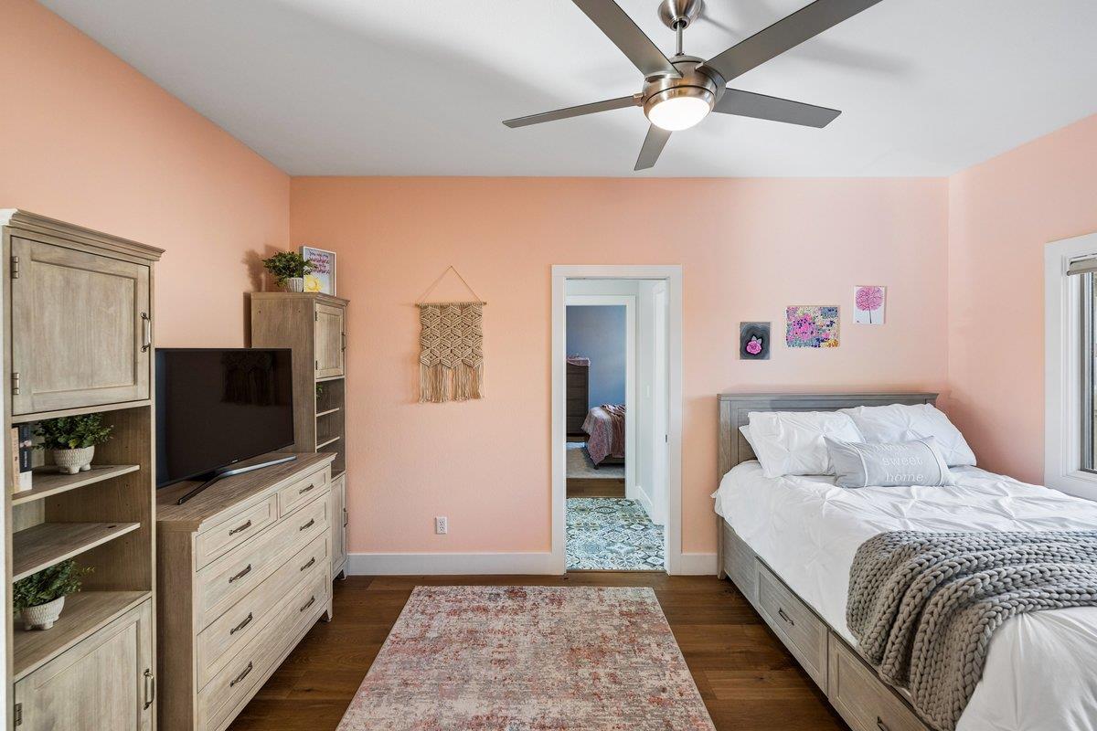 3756 Gleneagles Drive