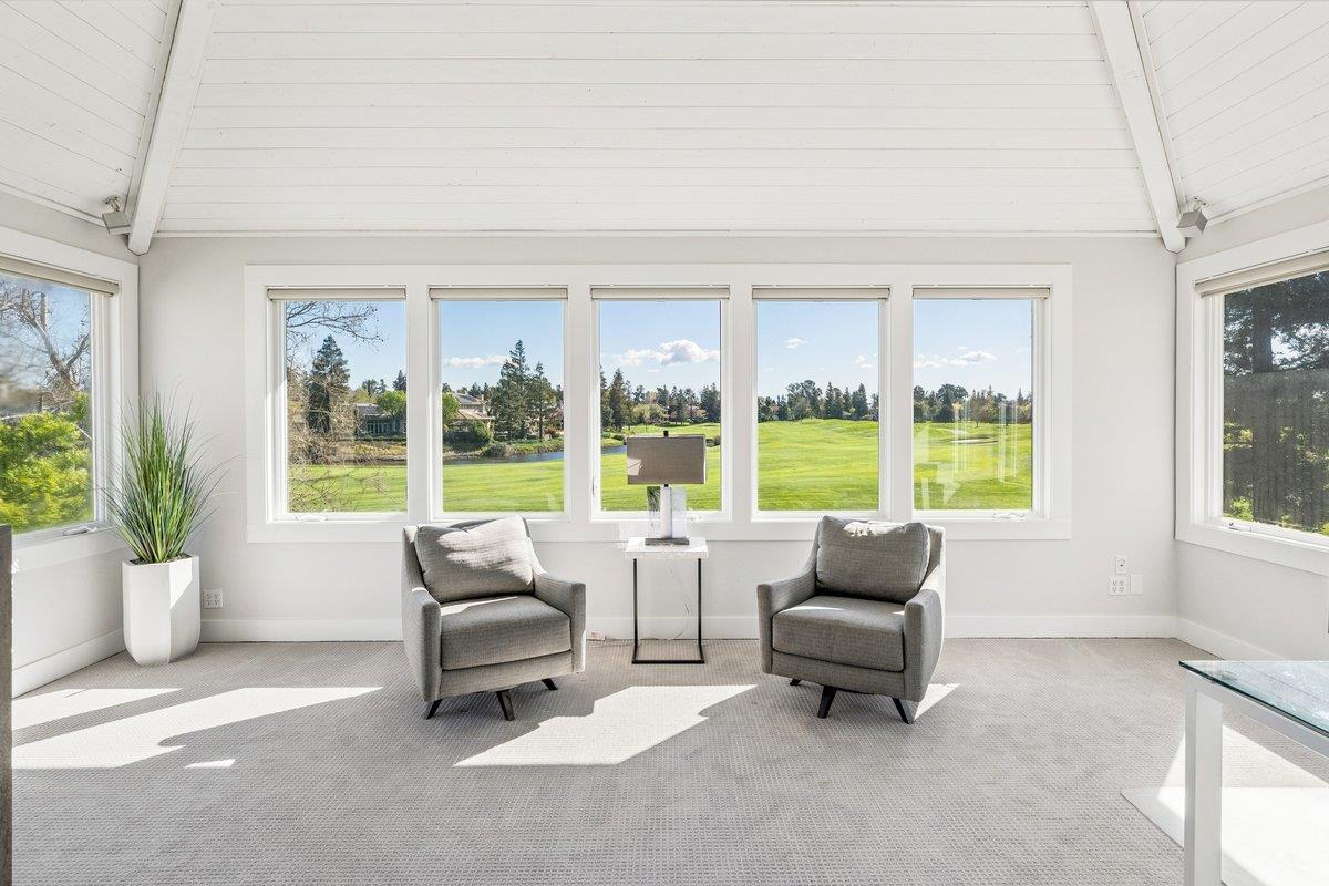 3756 Gleneagles Drive