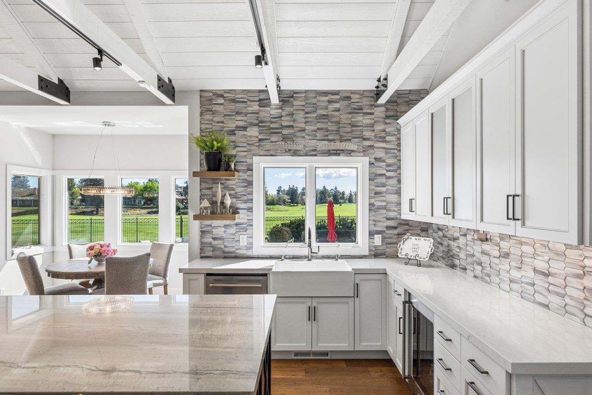 3756 Gleneagles Drive