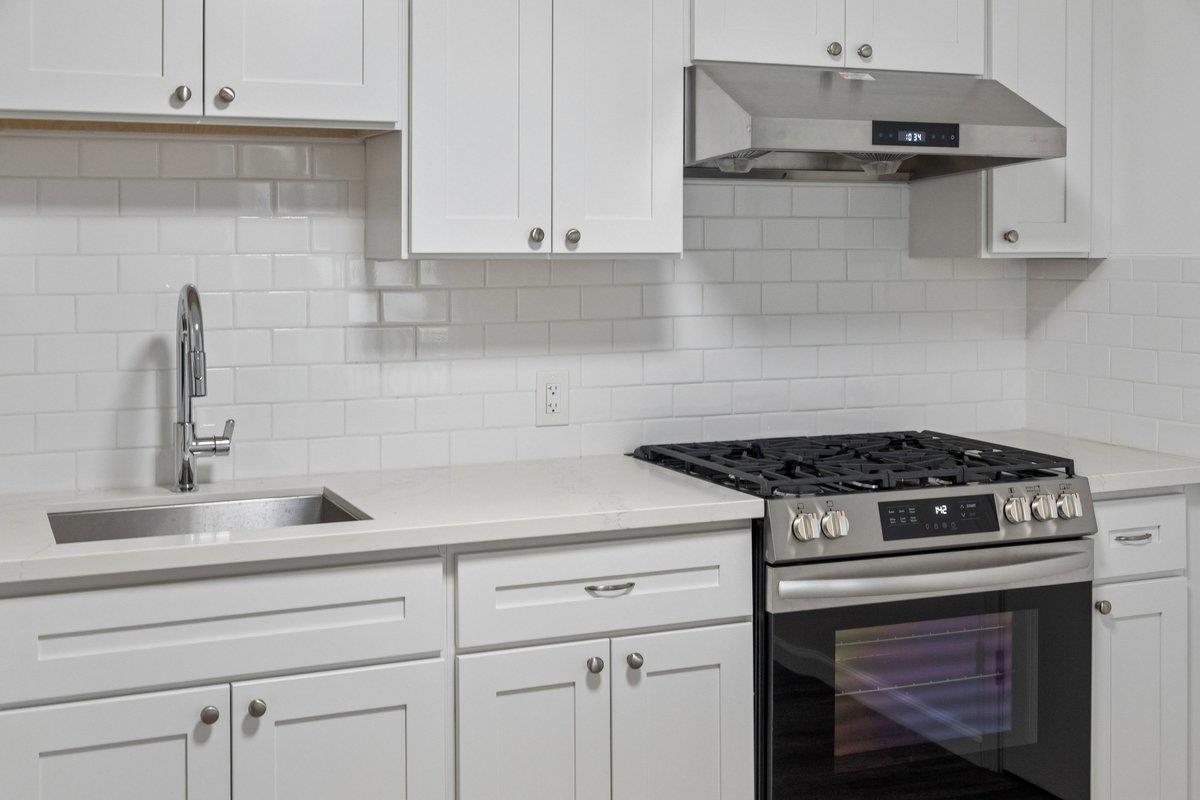 119 East Moltke Street