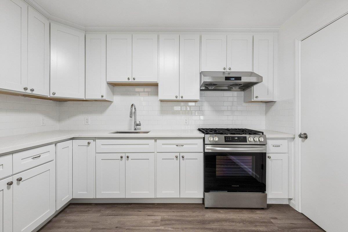 119 East Moltke Street