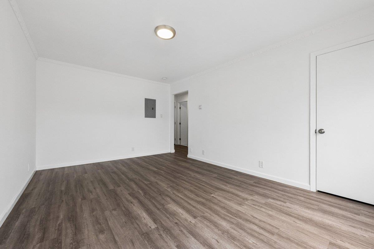 119 East Moltke Street