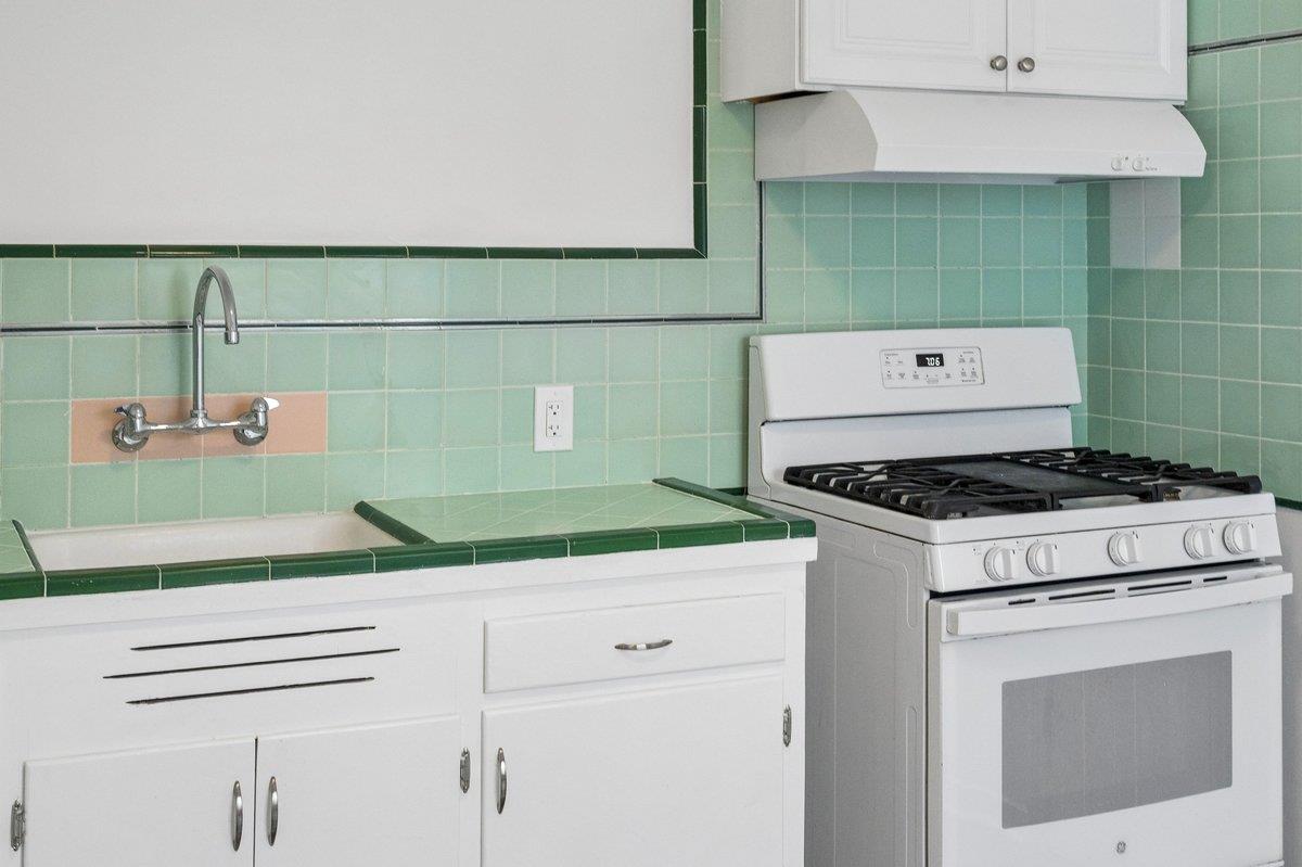 119 East Moltke Street