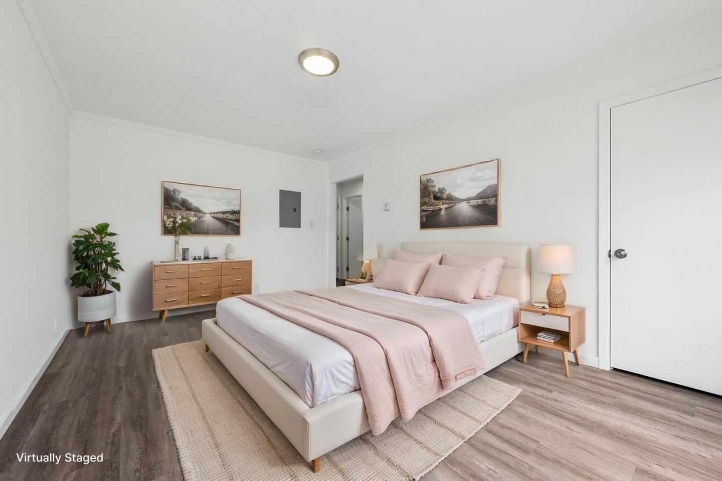 119 East Moltke Street