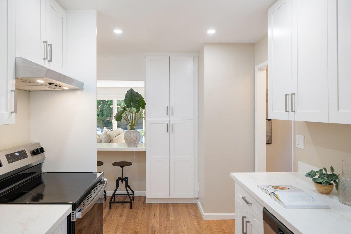 2510 Sherwood Drive