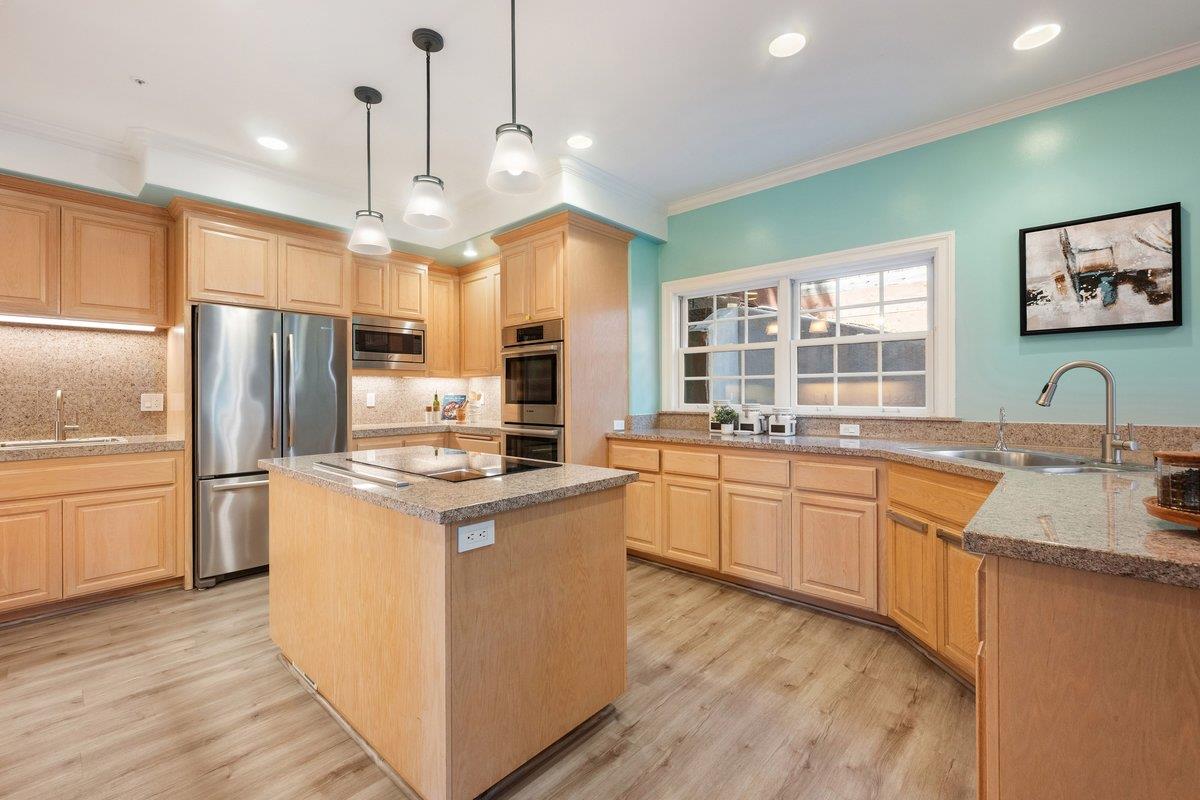 1336 Academy Court