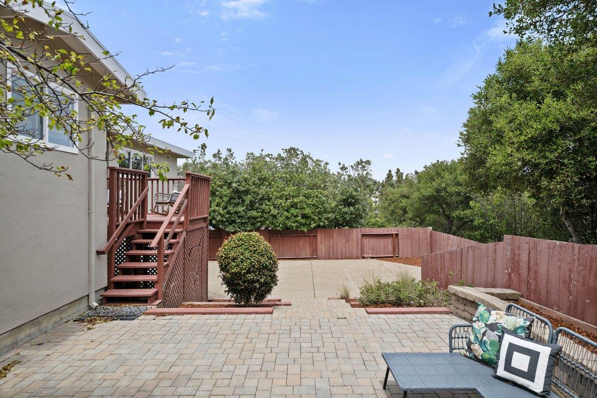 930 Glenview Drive