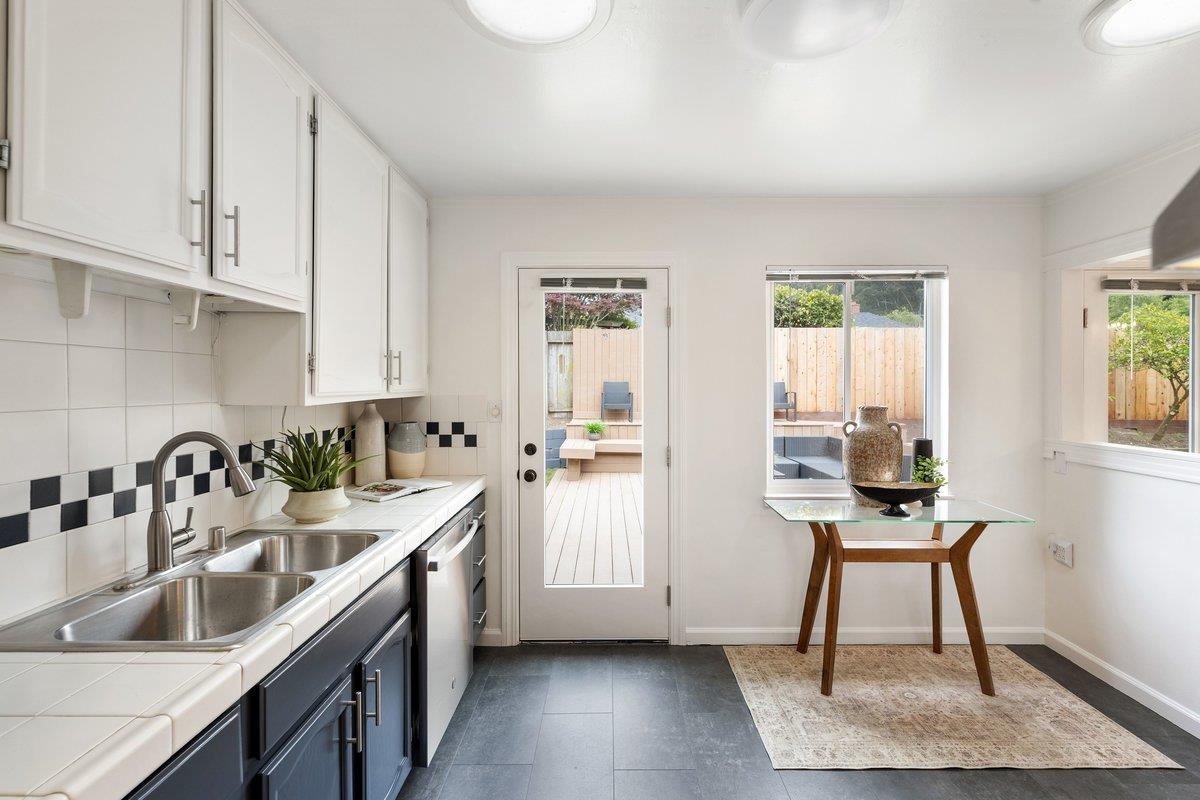 1336 Avila Court