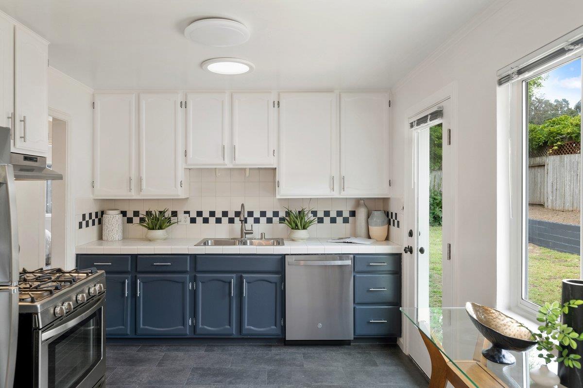 1336 Avila Court