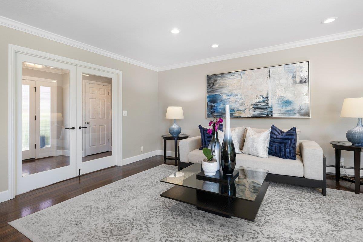 3011 Greenoak Court