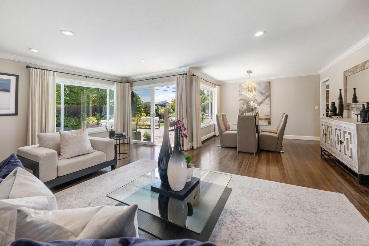 3011 Greenoak Court