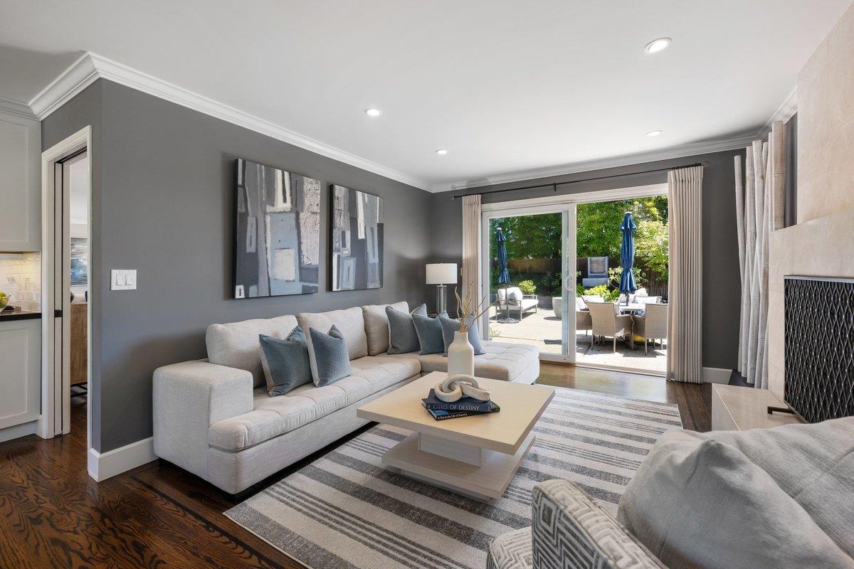 3011 Greenoak Court
