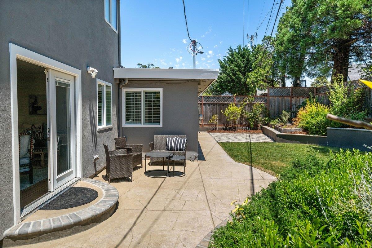 2345 Crestmoor Drive