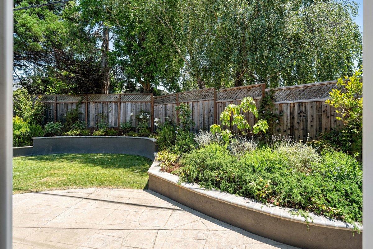 2345 Crestmoor Drive