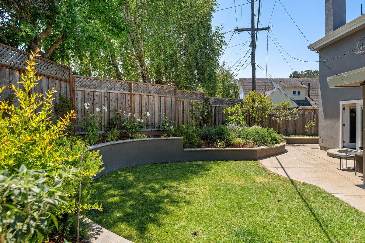 2345 Crestmoor Drive