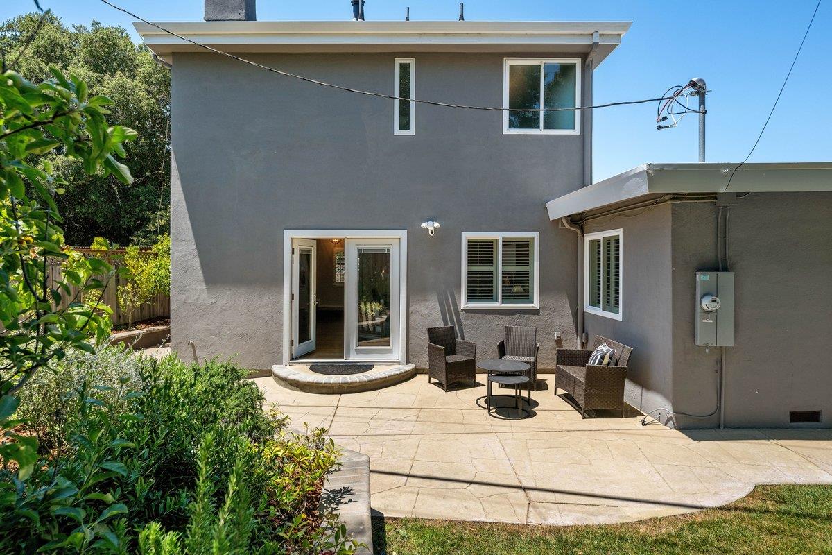 2345 Crestmoor Drive