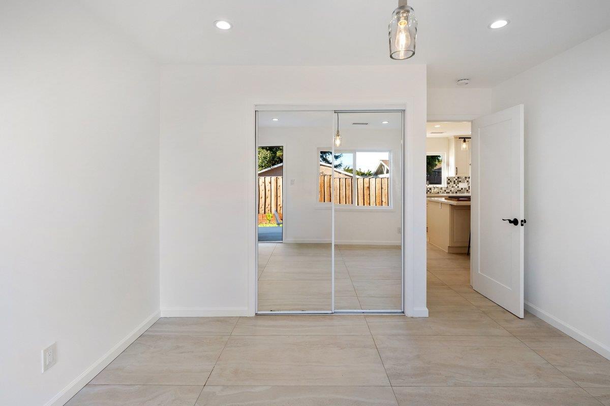 113 Donaldson Way