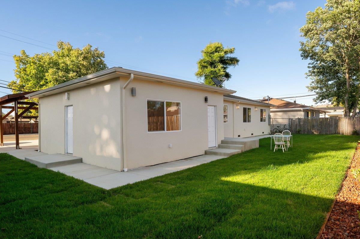 113 Donaldson Way
