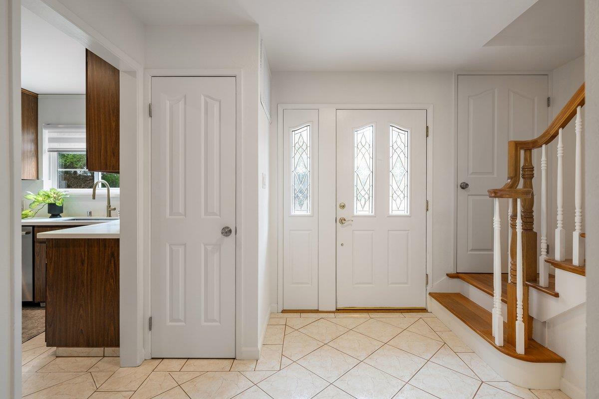 449 Cunningham WAY