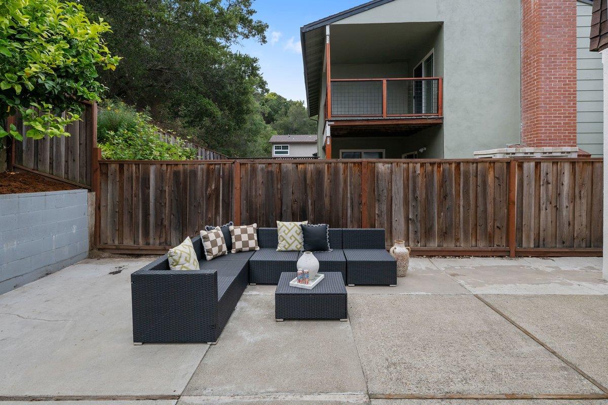 449 Cunningham WAY