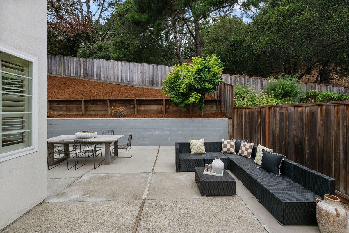 449 Cunningham WAY