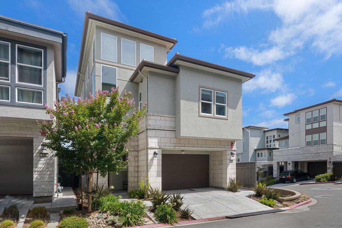 130 Harvest ST