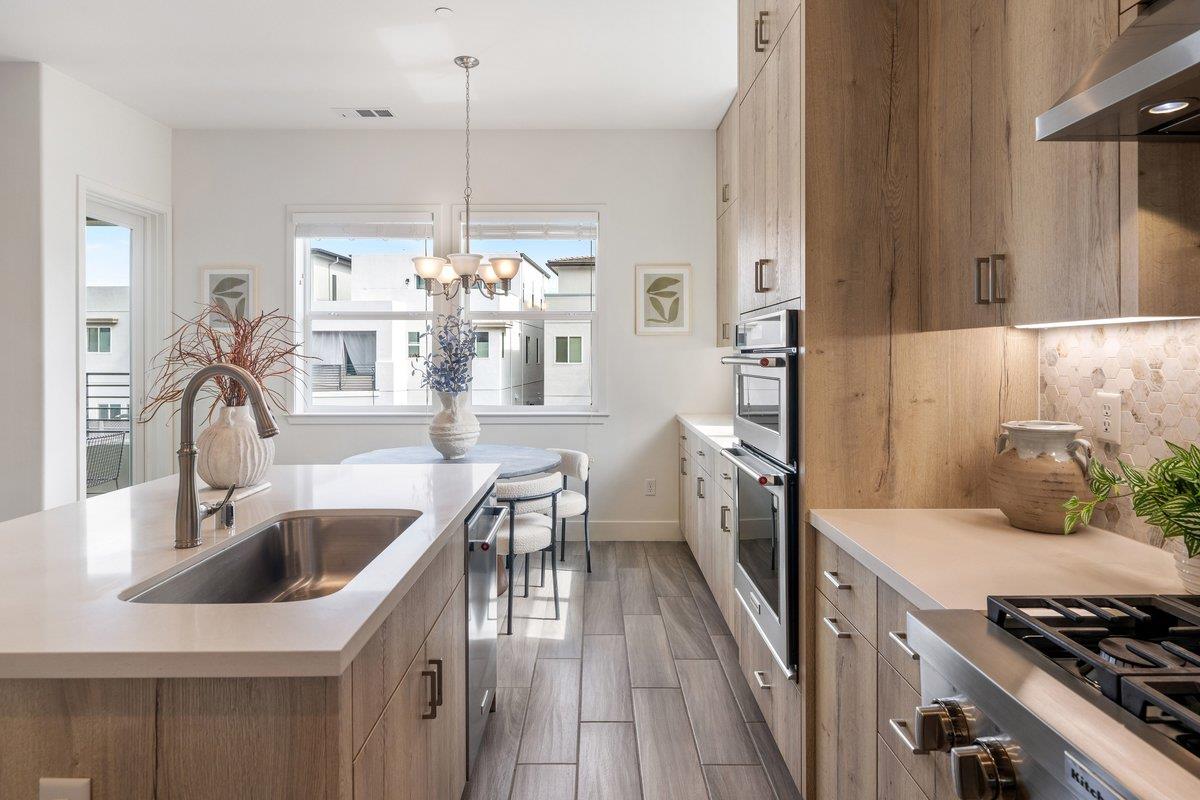 130 Harvest ST