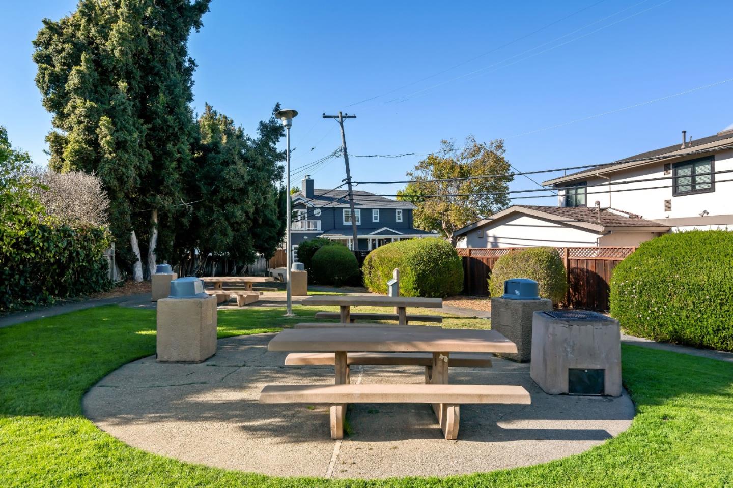 1504 Park AVE