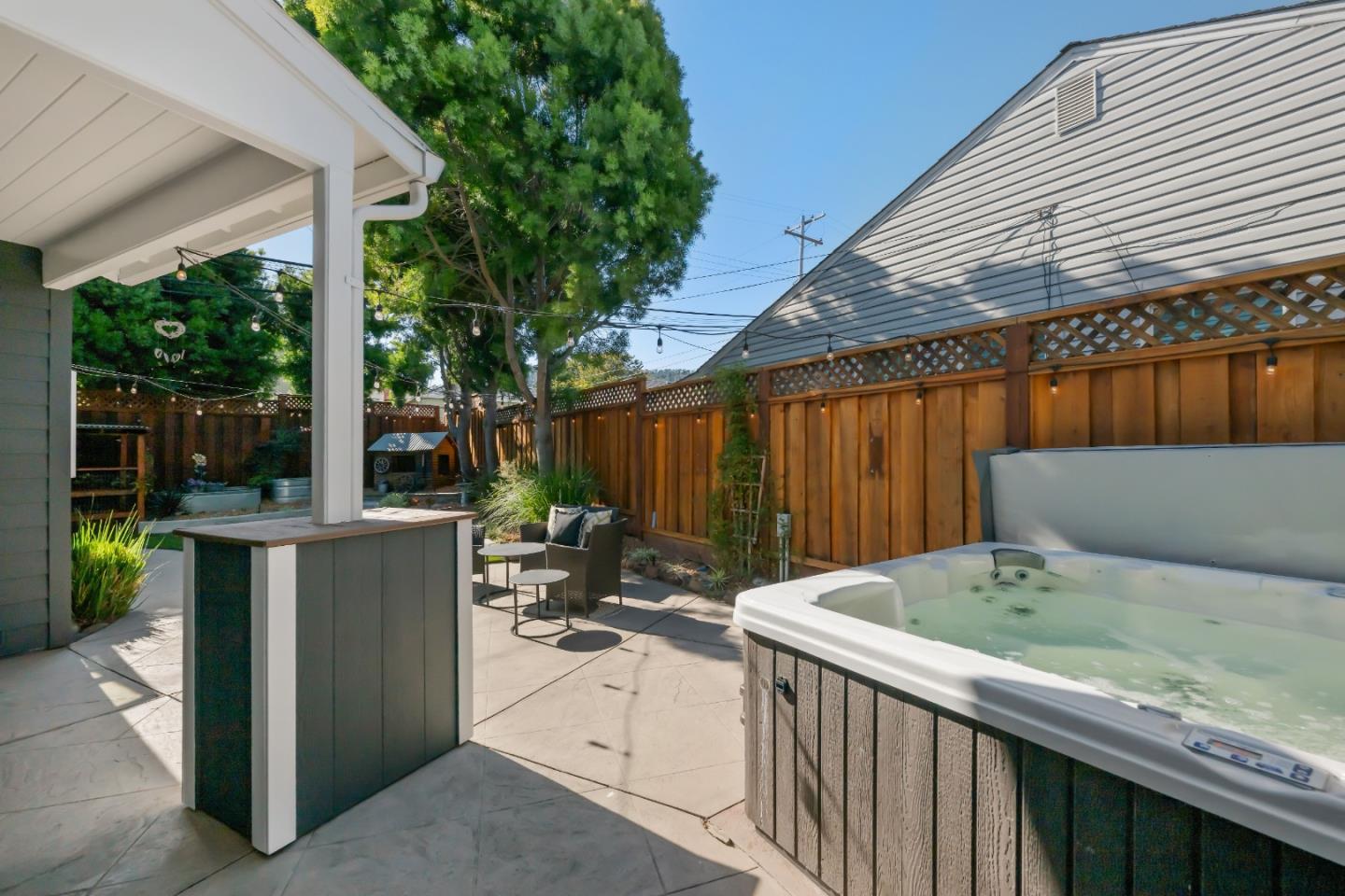 1504 Park AVE