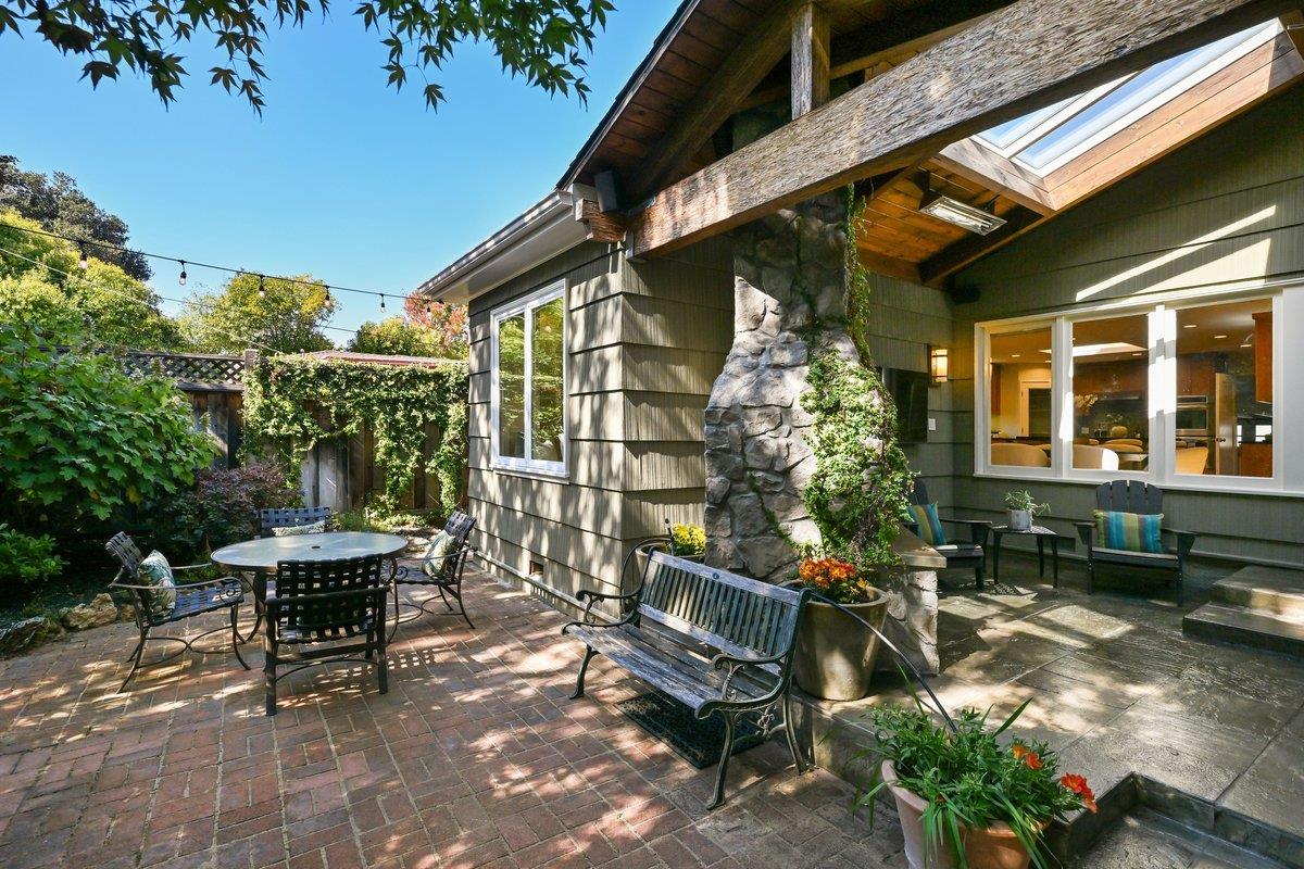 151 Louise LN