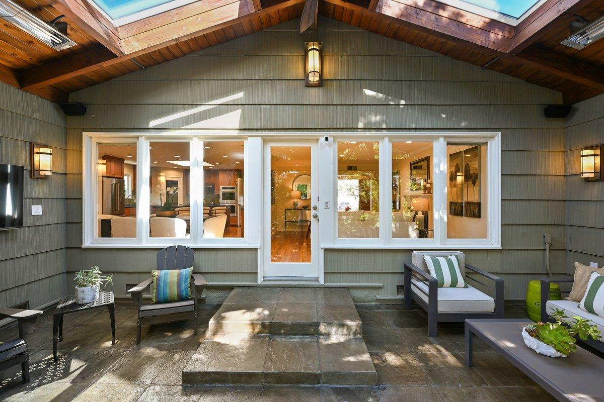 151 Louise LN