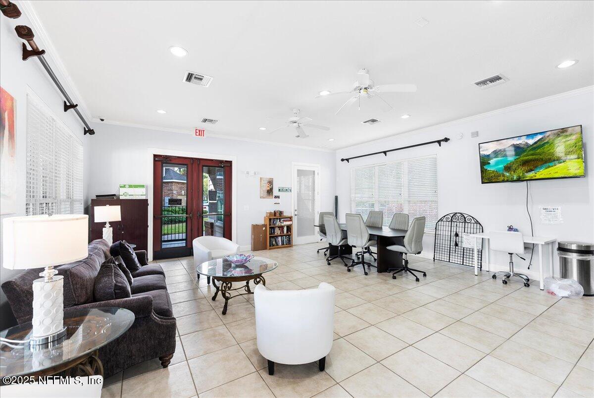 11251 CAMPFIELD Drive, 1203