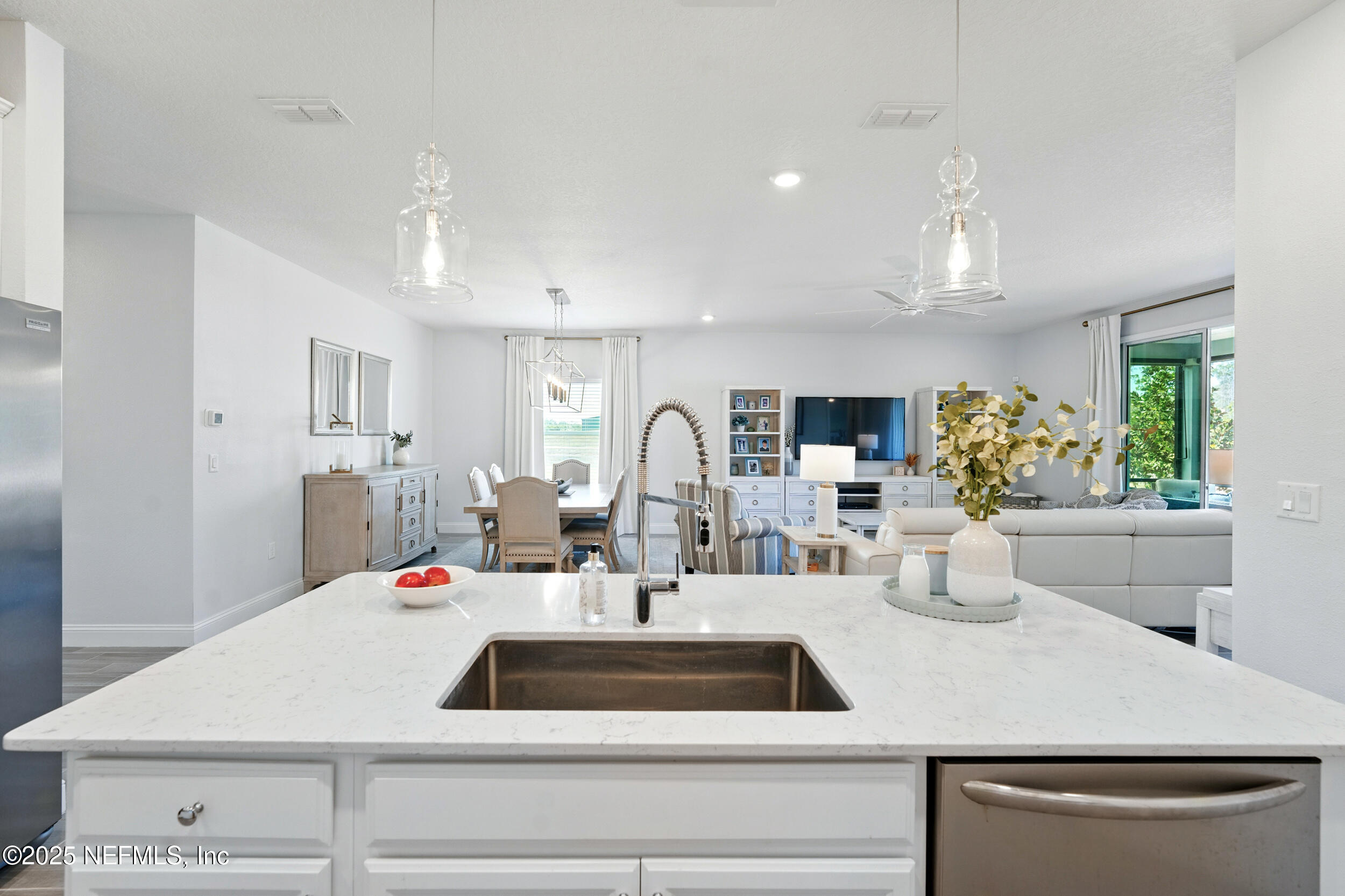 1185 STILLWATER Boulevard, St. Johns