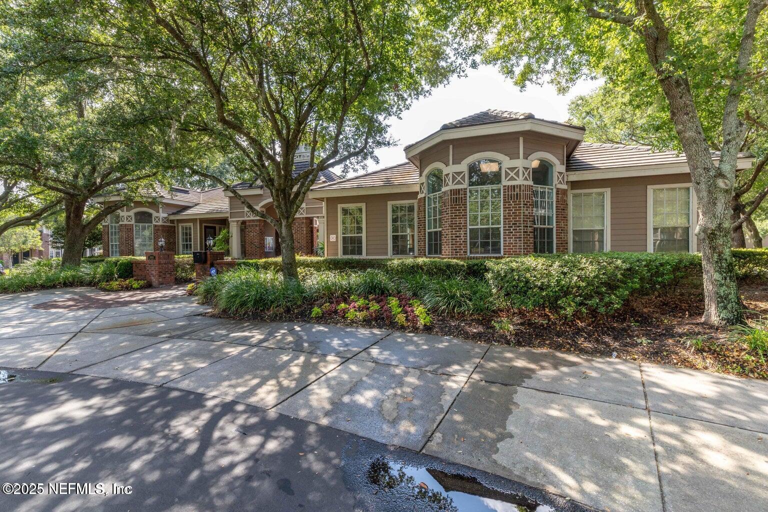 10000 GATE Parkway 1318