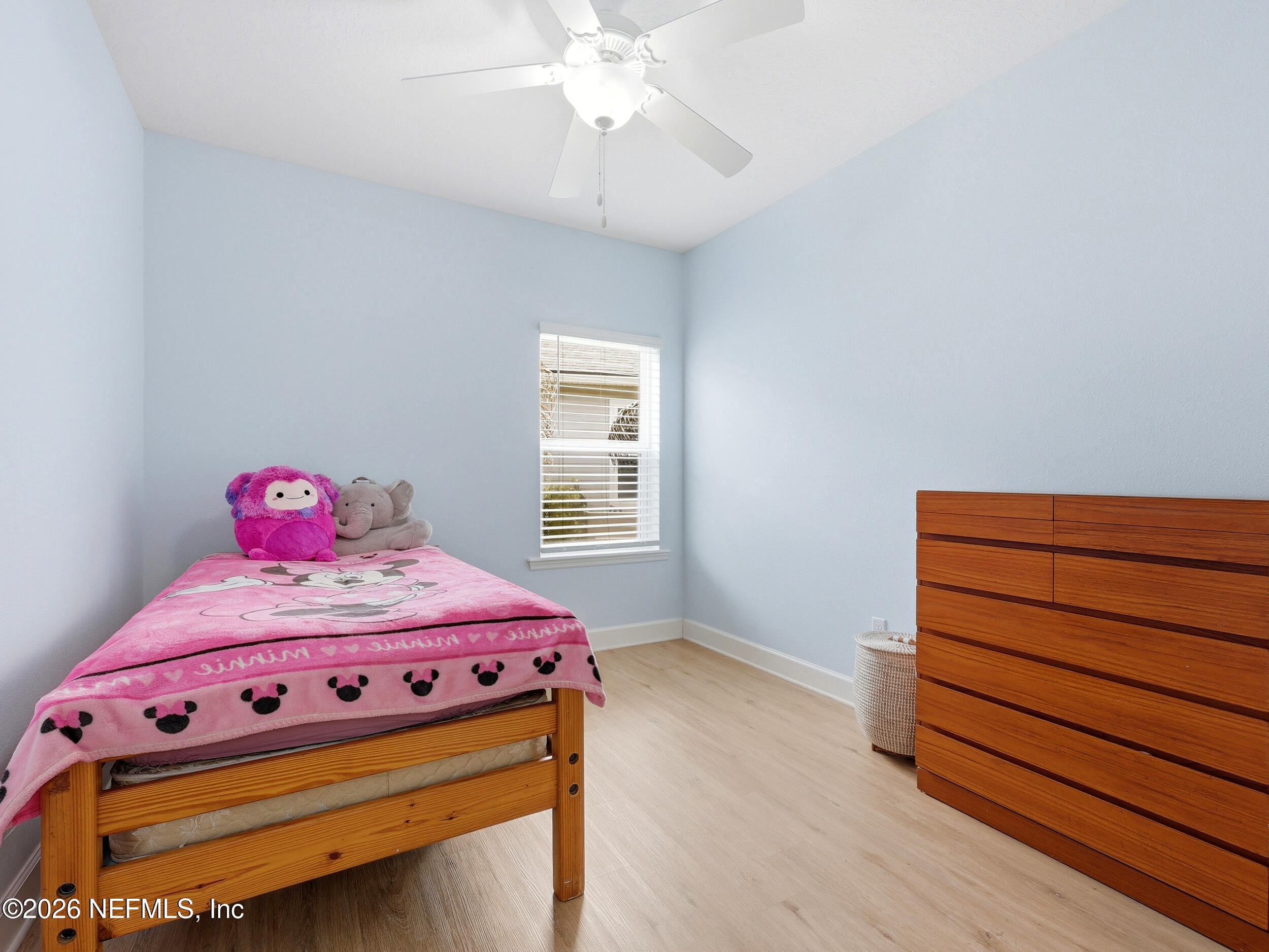 3619 CROSSVIEW Drive