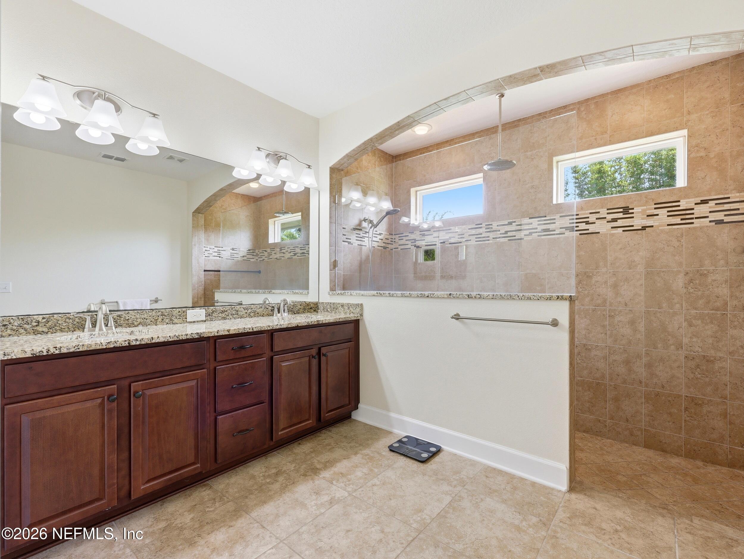 3619 CROSSVIEW Drive