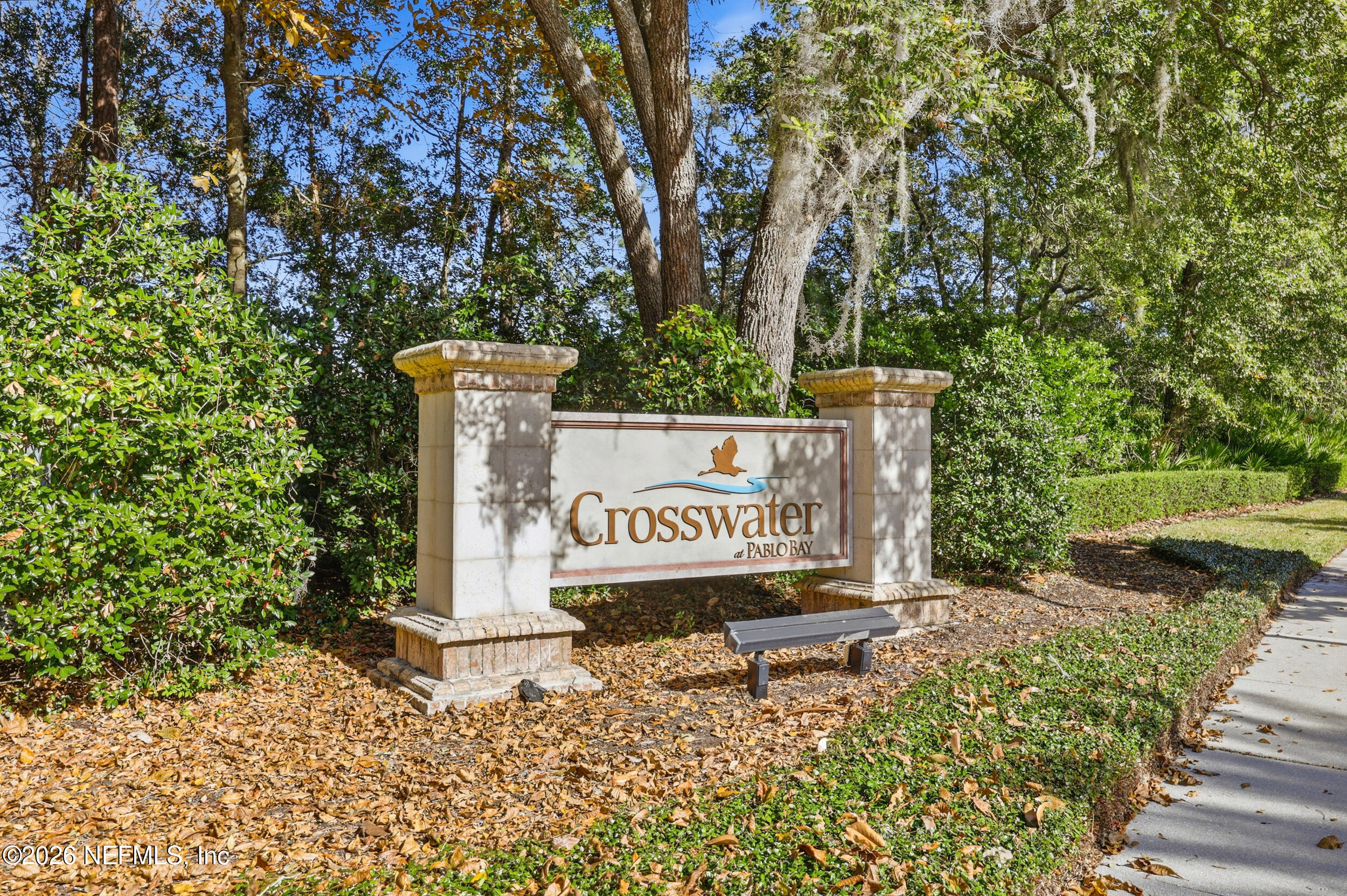 3619 CROSSVIEW Drive
