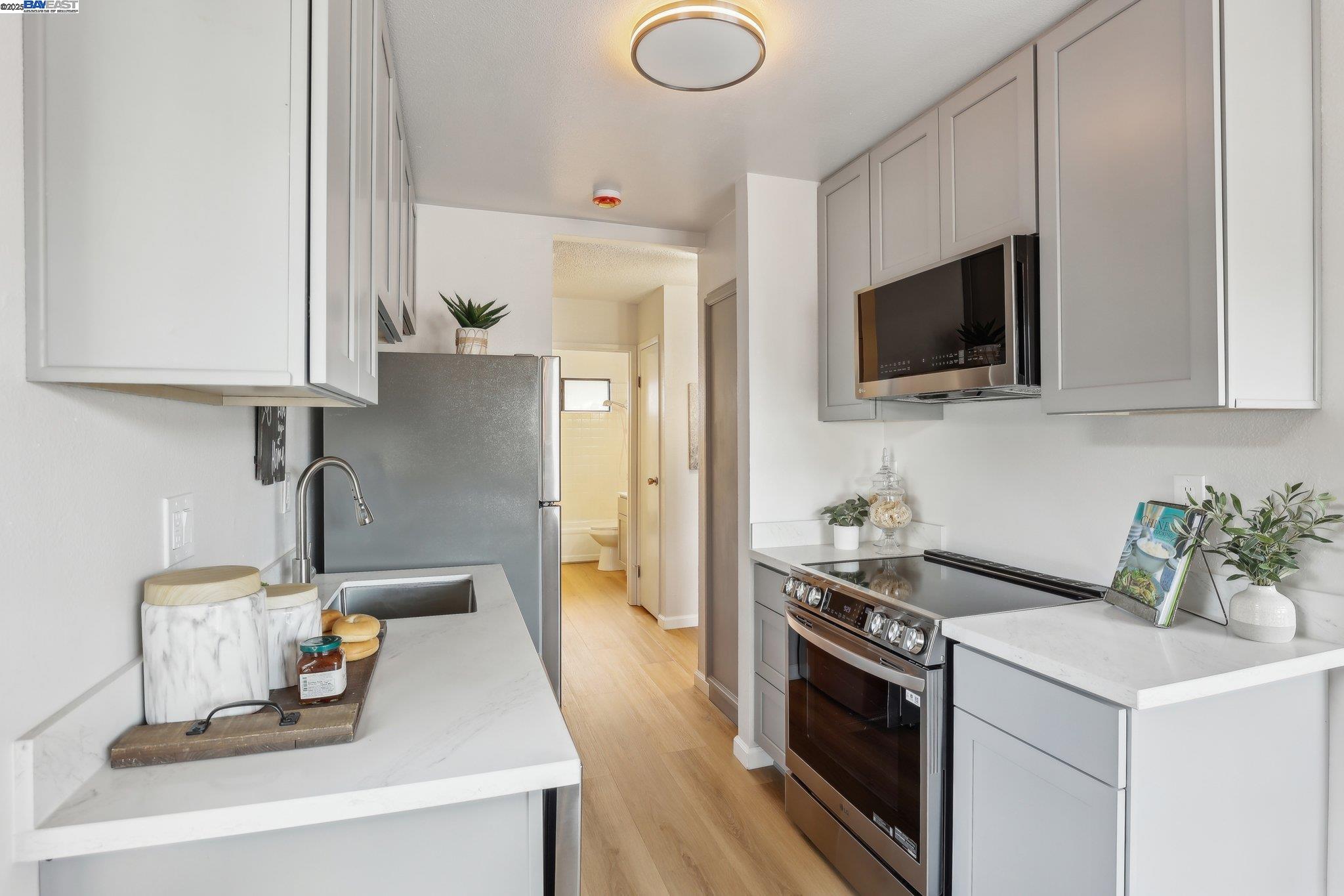 6354-E Joaquin Murieta Ave